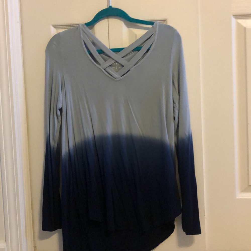 American Eagle long sleeve t-shirt